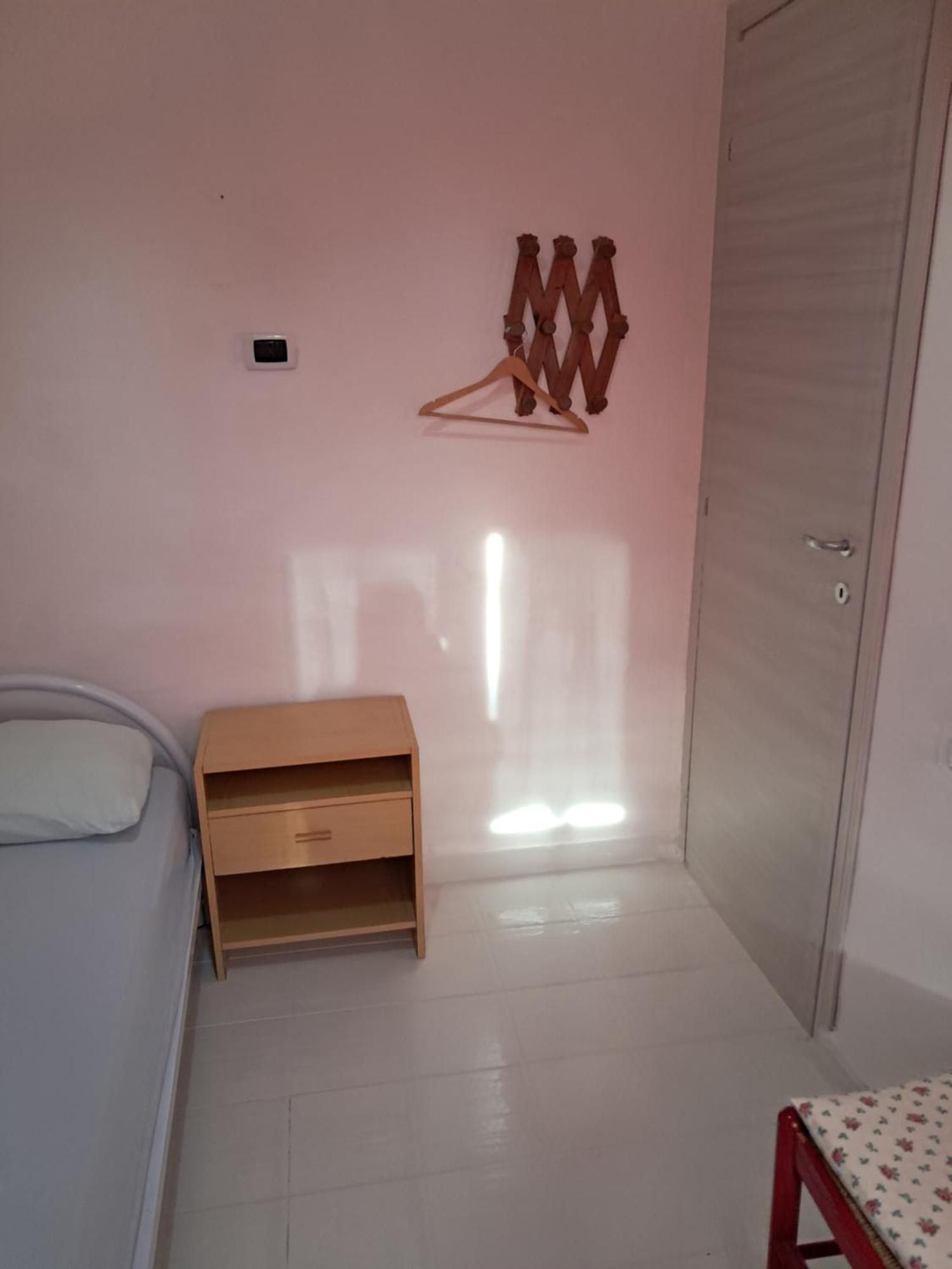 Levante Rooms Scalea Exterior photo